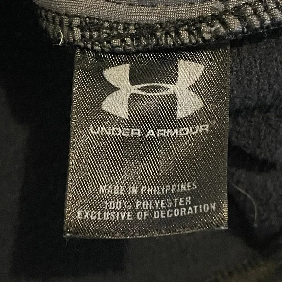 Under Armour Sweater Men XL Black Loose Catalyst All Season Gear 1/4 Zip Workout - Picture 4 of 9